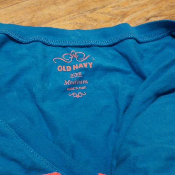 Old Navy Long Sleeve Tshirt - Picture 2 of 2